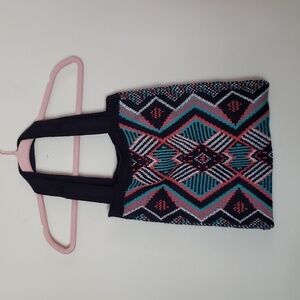 Knit multicolor tote bag.
